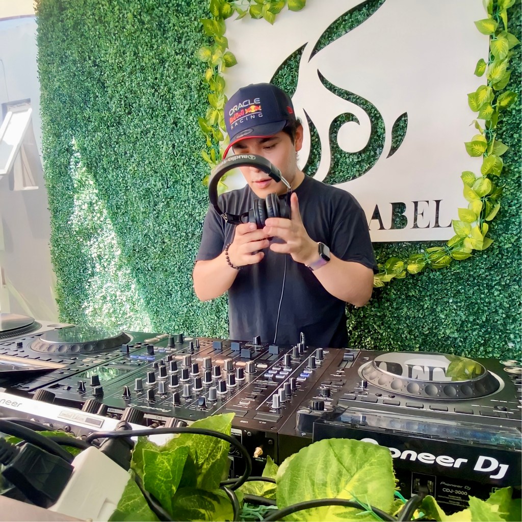 ANGL: El Dj y productor que fusiona el disco y el&nbsp;techno