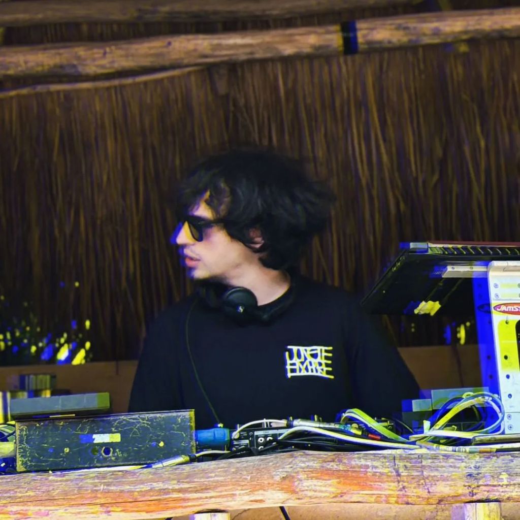 Viewer: Pasión y Creatividad en el Mundo del Drum &&nbsp;Bass